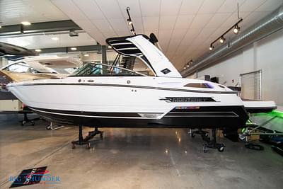 BOATZON | Monterey 278 Ss 2024