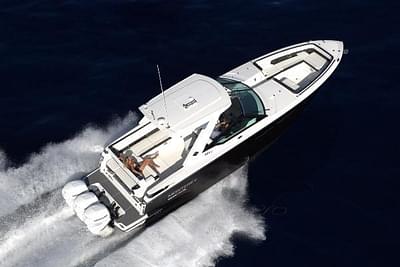 BOATZON | Monterey 385 Super Sport 2024