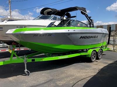 BOATZON | Moomba Max 2018 BOATZON | Moomba Max 2018