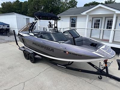 BOATZON | MOOMBA Mojo 2023