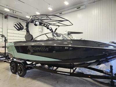 BOATZON | 2024 Moomba Mojo