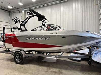 BOATZON | 2024 Moomba Mondo