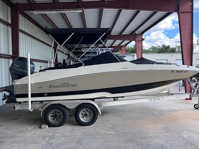 BOATZON | NauticStar 203DC Sport Deck ONLY190 HOURS 2016