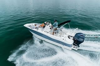 BOATZON | NauticStar 211 Hybrid 2024