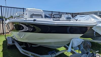 BOATZON | NauticStar 211 HYBRID 2024