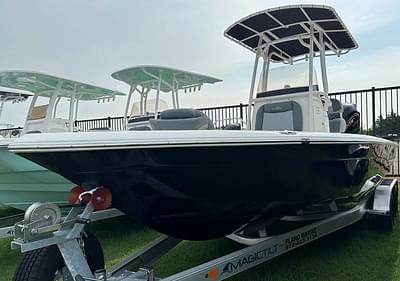 BOATZON | NauticStar 227 BAY 2023