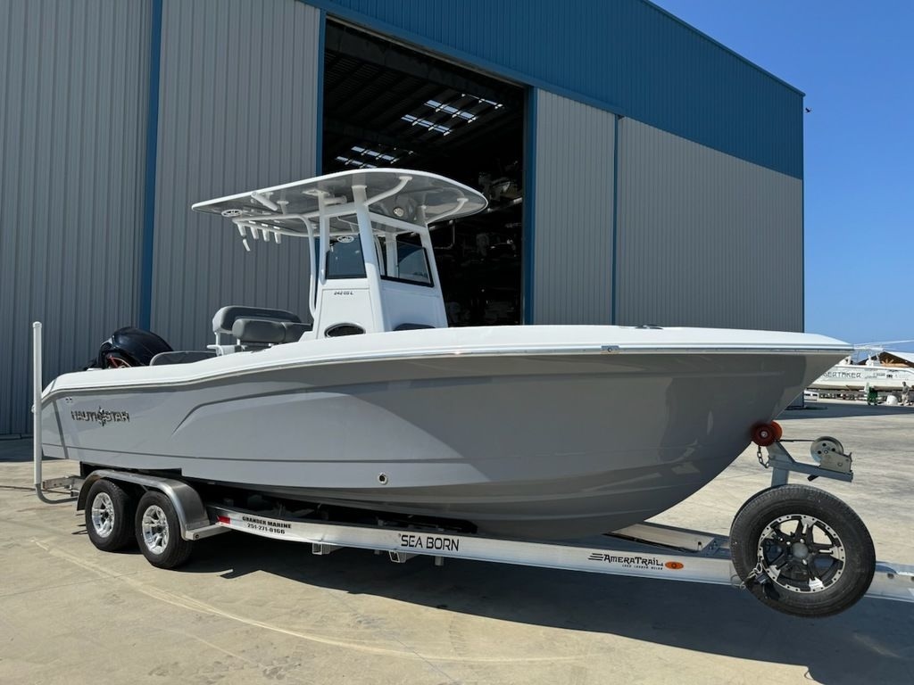 2025 NauticStar 242 OSL - Sold Boat