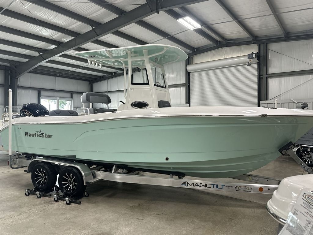 2024 NauticStar 242L Offshore - Sold Boat