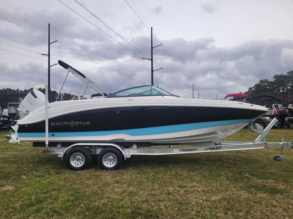 2024 NauticStar 243 DC - Sold Boat