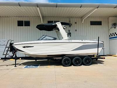 BOATZON | 2024 Nautique G25