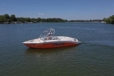 BOATZON | Nautique Super Air Nautique 226 TE 2005