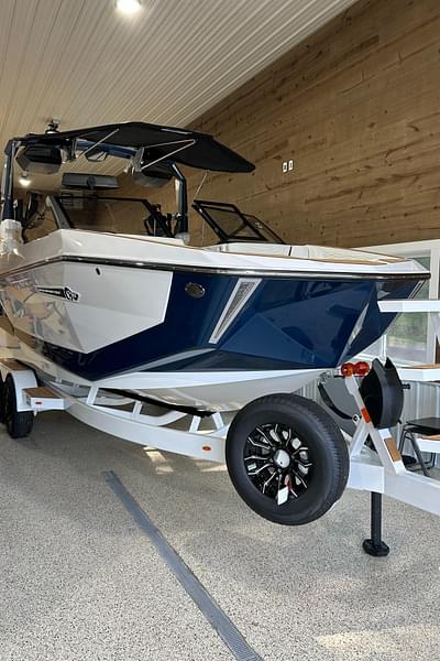 BOATZON | Nautique Super Air Nautique G23 2025