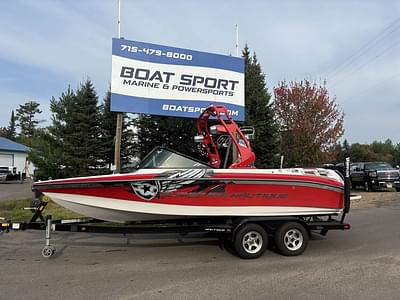 BOATZON | Nautique Super Air Team 210 2011