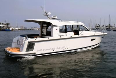 BOATZON | Nimbus 305 Coupe 2024