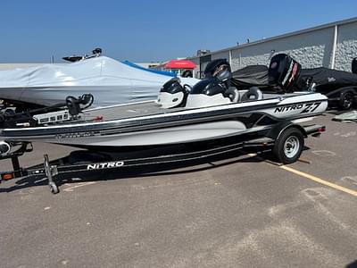 BOATZON | Nitro Z Series Z7 2014