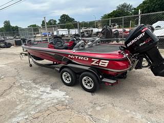 BOATZON | Nitro Z8 2012