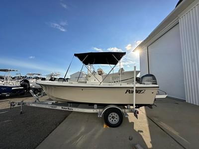 BOATZON | Parker 1801 Center Console 2021