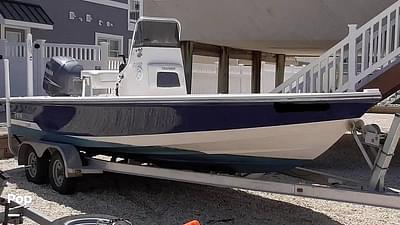 BOATZON | Pathfinder 2200 XL