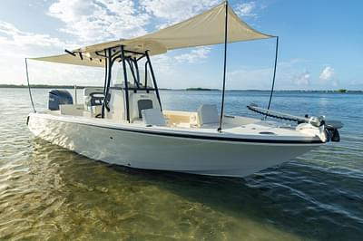 BOATZON | Pathfinder 2400 TRS 2023