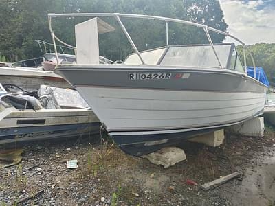 BOATZON | Penn Yan 232 Avenger Offshore Fishing Cuddy 1989