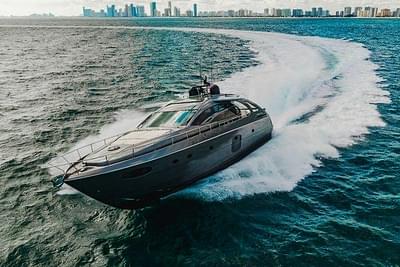 BOATZON | Pershing 70 2015