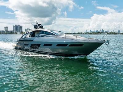 BOATZON | Pershing 7X 2022