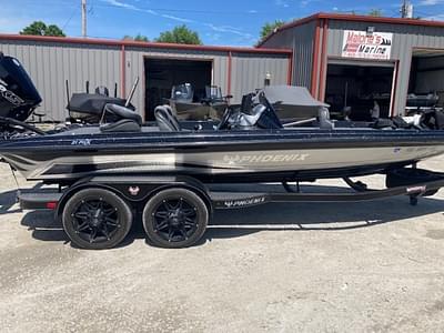 BOATZON | Phoenix Bass Boats 21 PHX 2023