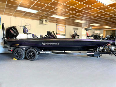 BOATZON | Phoenix Bass Boats 21 XE 2024