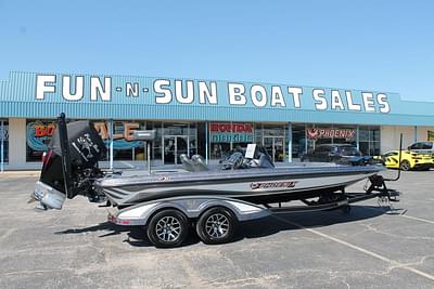 BOATZON | Phoenix Bass Boats 21 XE 2024