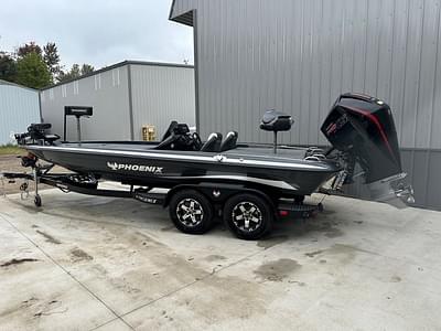 BOATZON | Phoenix Bass Boats 721 PRO XP 2024