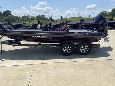 BOATZON | Phoenix Bass Boats 721 ZXL 2025