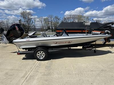 BOATZON | Phoenix Bass Boats 818 PRO 2024