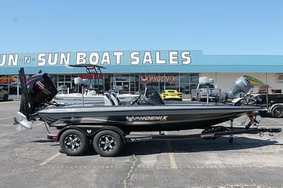 BOATZON | Phoenix Bass Boats 919 Elite 2025