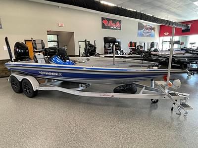 BOATZON | Phoenix Bass Boats 920 Elite 2023