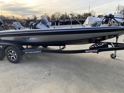 BOATZON | Phoenix Bass Boats 920 Elite 2024