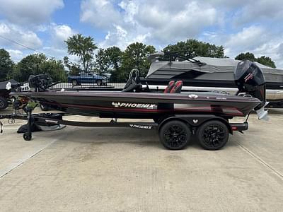 BOATZON | Phoenix Bass Boats 920 Elite 2025