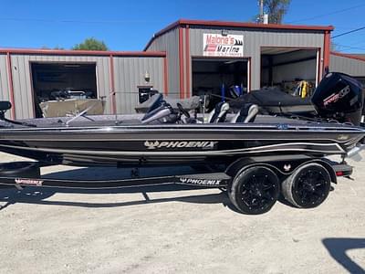 BOATZON | Phoenix Bass Boats 920 ProXP 2021
