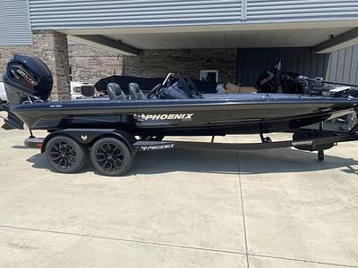 BOATZON | Phoenix Bass Boats 921 Elite 2025