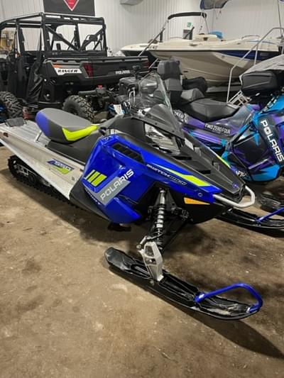 BOATZON | Polaris® 550 Switchback Sport 144 2024