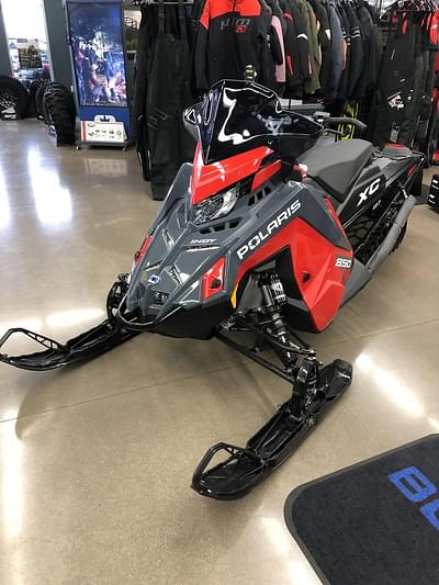 BOATZON | Polaris® 850 Indy XC 137 Indy Red 2024