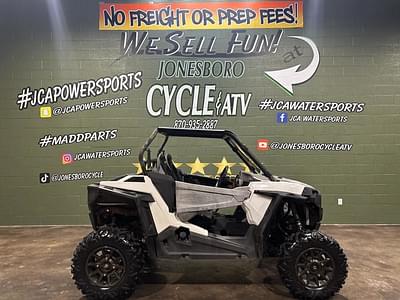 BOATZON | Polaris® RZR 900 White Lightning 2018