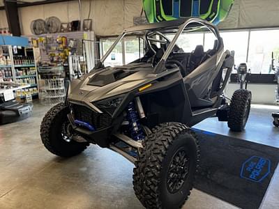 BOATZON | Polaris® RZR Pro R Premium 2024