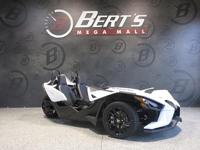 BOATZON | Polaris® SLINGSHOT S AUTODRIVE 2024