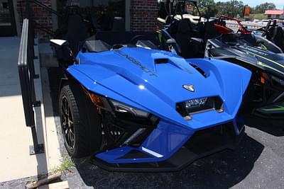 BOATZON | Polaris Slingshot® Slingshot SLR Cobalt Blue Fade AutoDrive 2023