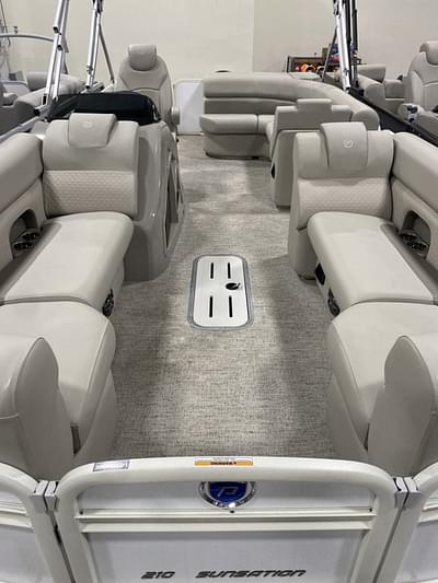 BOATZON | Premier 210 SUNSATION RE 2023