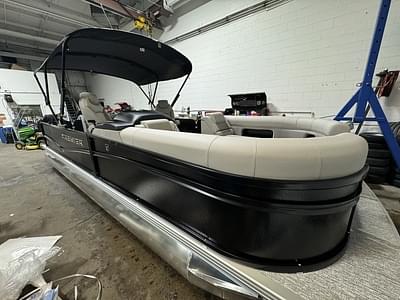 BOATZON | Premier 230 RE LIMITED 115HP BUNK TRAILER 2024