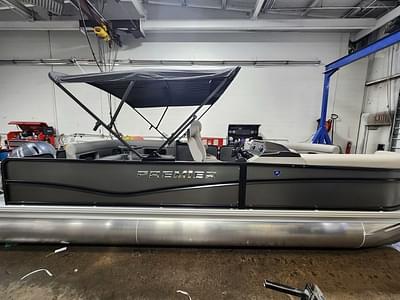 BOATZON | Premier 230 RE LIMITED 115HP BUNK TRAILER 2024