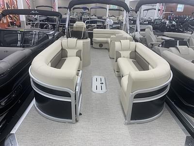 BOATZON | Premier 230 Sunspree RE 2023