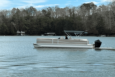 BOATZON | Premier 270 Intrigue 2024