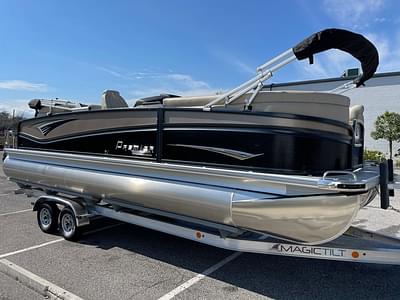 BOATZON | Premier Intrigue RF 230 CL 2022